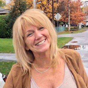 Meet your Posher, Christine